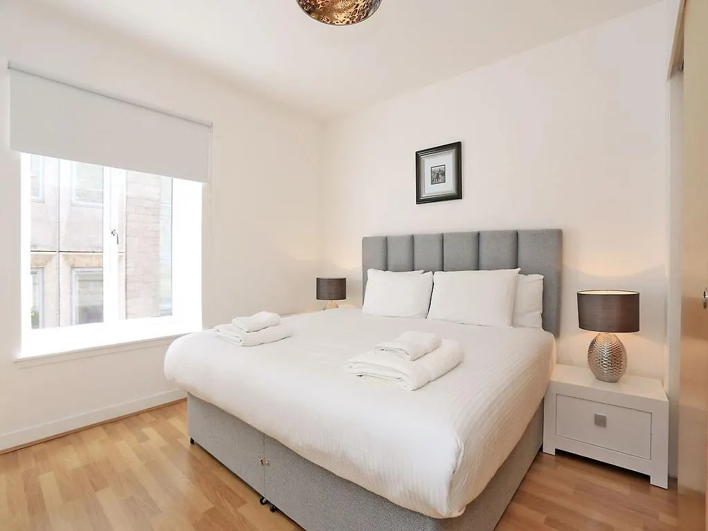 The Hansen Residence - The Galleria Aberdeen